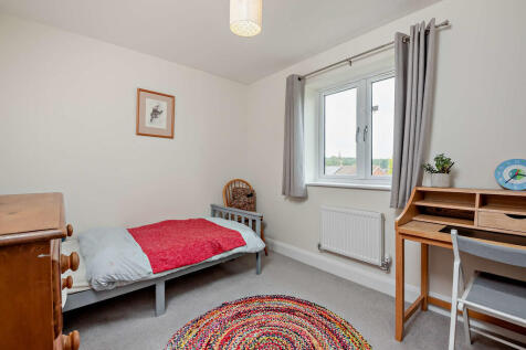 8651596-interior1...