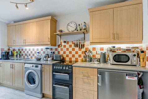 8651916-interior0...
