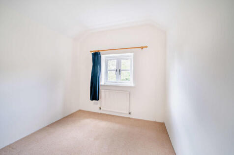 8650728-interior1...