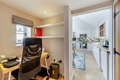 8649829-interior0...