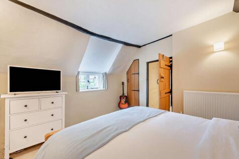8649829-interior1...