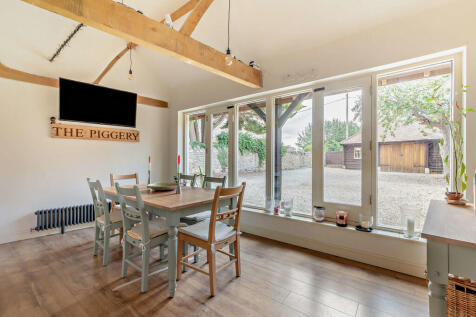 8658537-interior0...