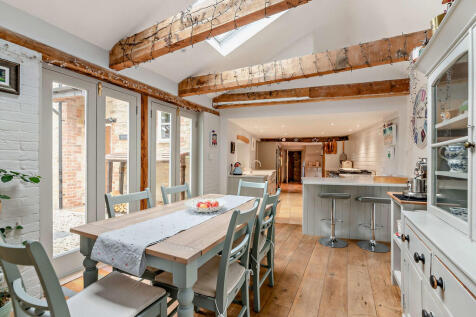 8658537-interior0...