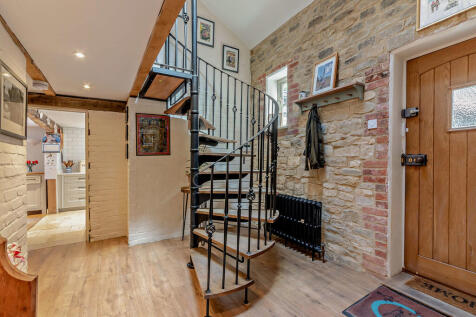 8658537-interior0...