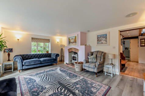 8658537-interior1...