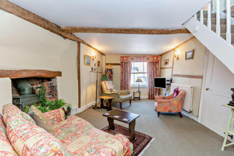 8652715-interior0...