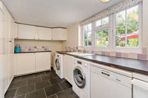 8664509-interior0...