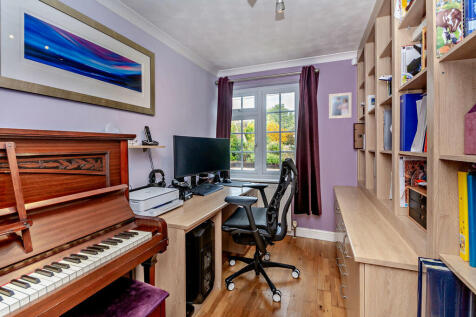 8664509-interior0...