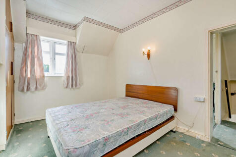 8665843-interior0...