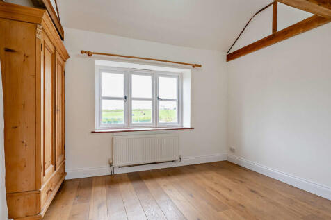 8666823-interior0...