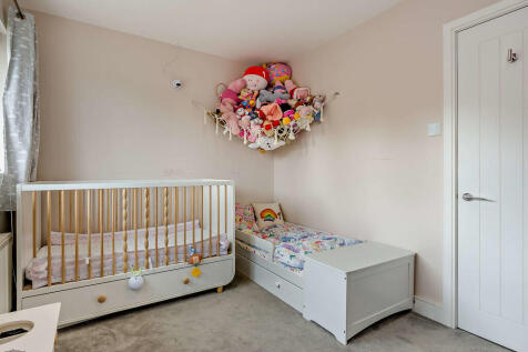 8667826-interior0...