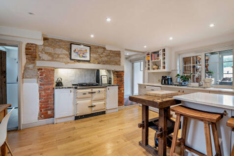 8667870-interior0...