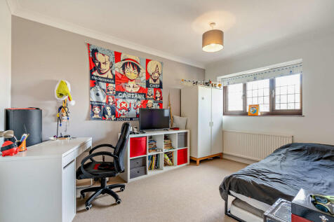 8671259-interior3...