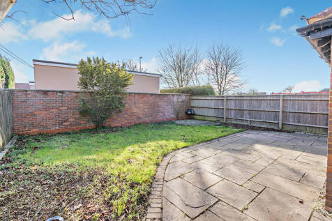 8671259-exterior0...