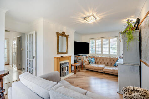 8672124-interior0...