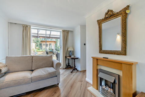 8672124-interior0...