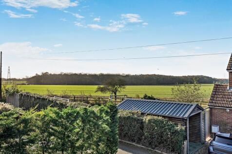 8672124-exterior0...