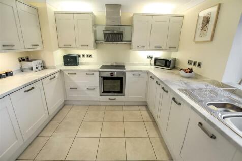 Kitchen.jpg