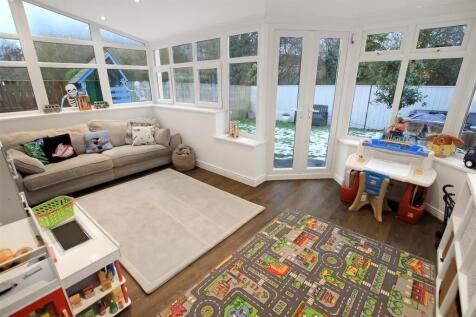 Garden Room (1).jpg