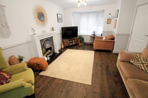 Living Room.jpg