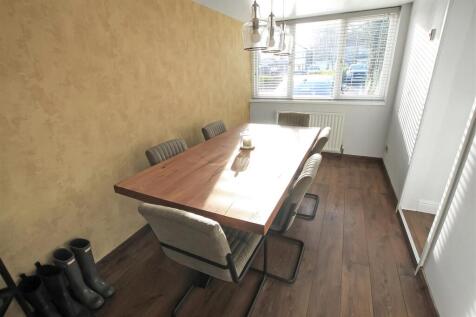 Dining Room.jpg