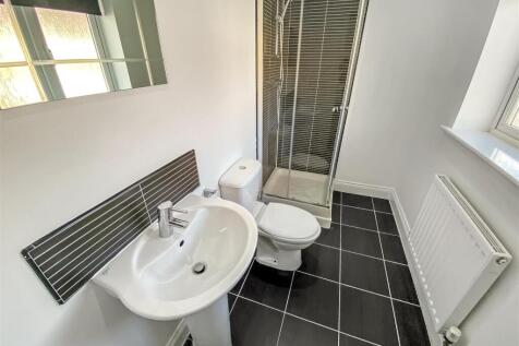En-Suite Shower Room/WC