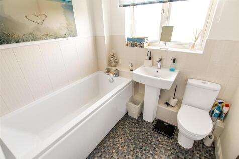 Family Bathroom/WC