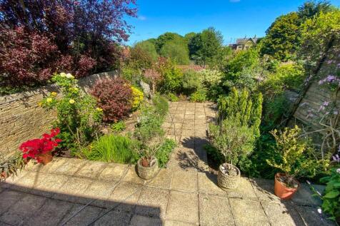 Rear Garden.jpg
