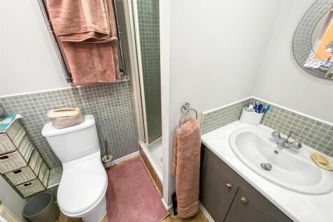 En-Suite Shower Room/WC