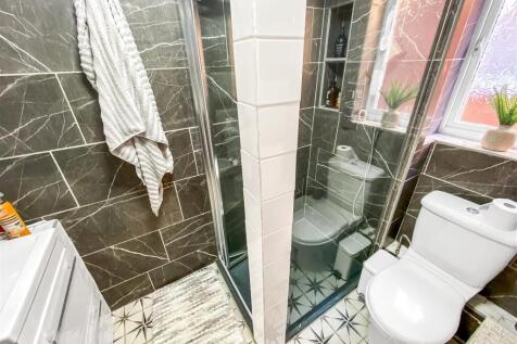 Shower Room/WC