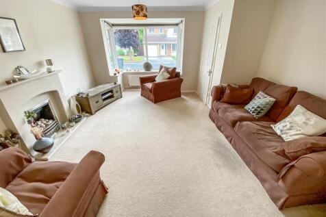 Living Room.jpg