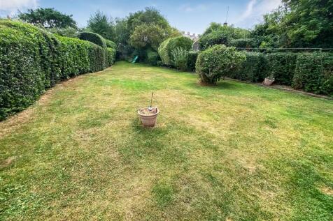 Rear Garden.jpg