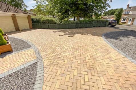 Driveway.jpg