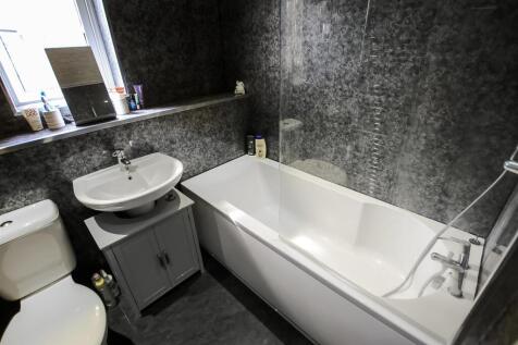 Family Bathroom/WC