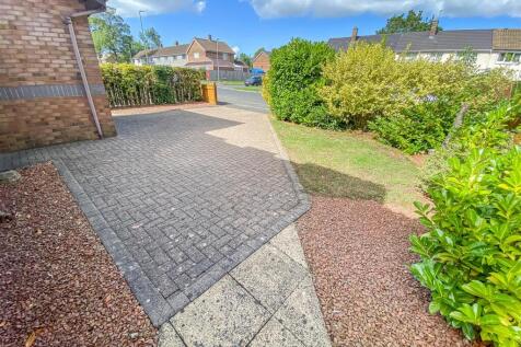 Driveway.jpg