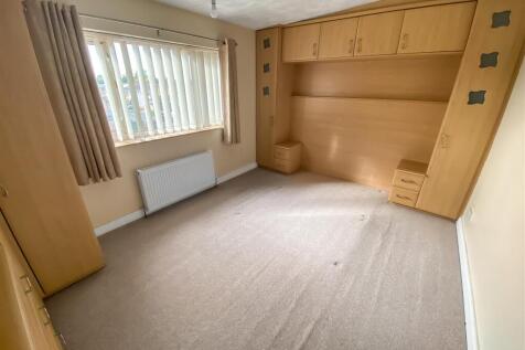 Bedroom One.jpg