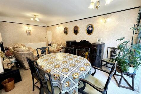 Lounge / Diner