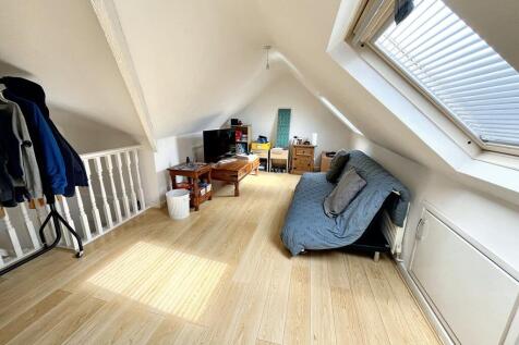 Useful Loft Room
