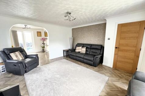 Front Lounge