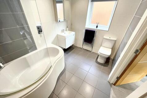Bathroom ( Jack &#39;N&#39; Jill )