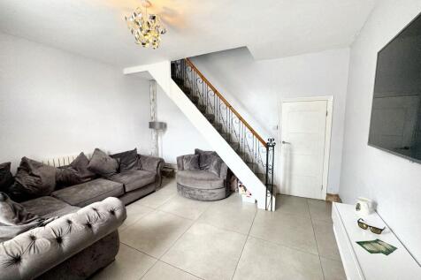 Lounge 1