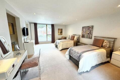 Bedroom 2 with Outside Terrace