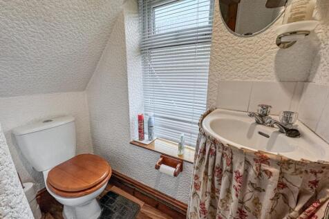 Ground Floor WC