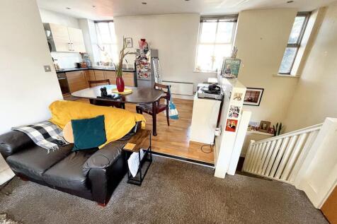 Lounge-Dining-Kitchen