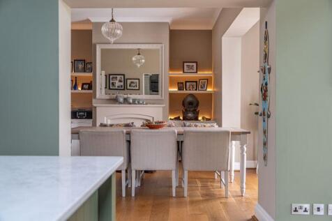 Kitchen/Dining