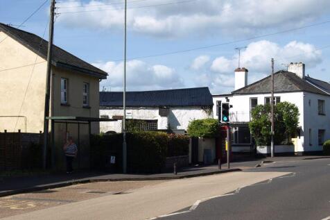 Stoke Canon high street