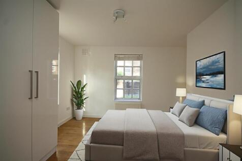 Bedroom 1.jpg