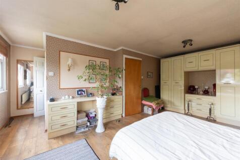 Winchmore 2.jpg