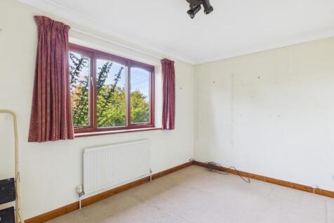 CAM02519G0-PR0365-STILL017