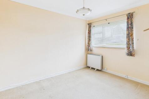 CAM02545G0-PR0387-STILL013